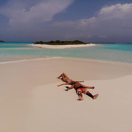 Hotel Surfretreat Bodufolhudhoo Exteriér fotografie